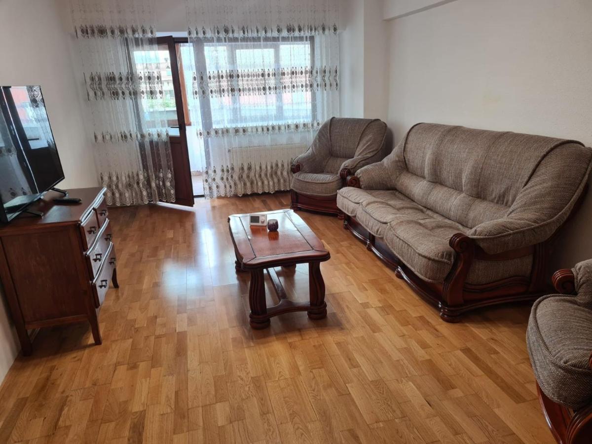 One Mall Apartment Bacău Zewnętrze zdjęcie