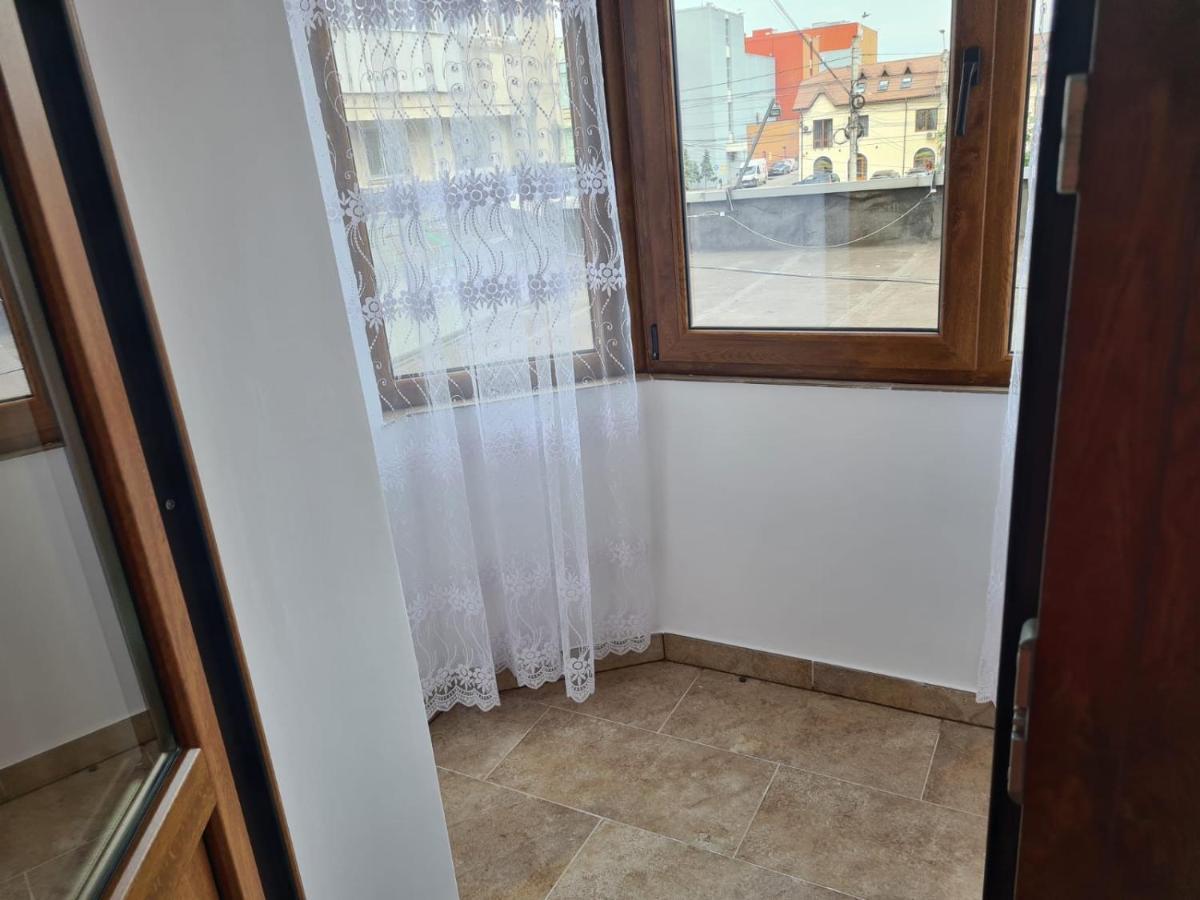 One Mall Apartment Bacău Zewnętrze zdjęcie